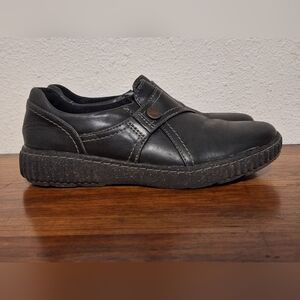 Clarks Caroline Pearl Loafers 7.5